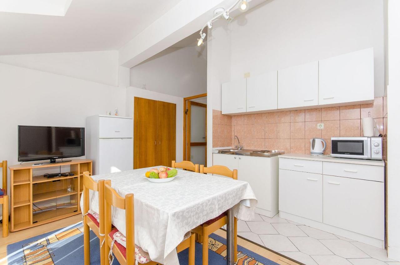 Apartments Zoran Дрвеник Экстерьер фото